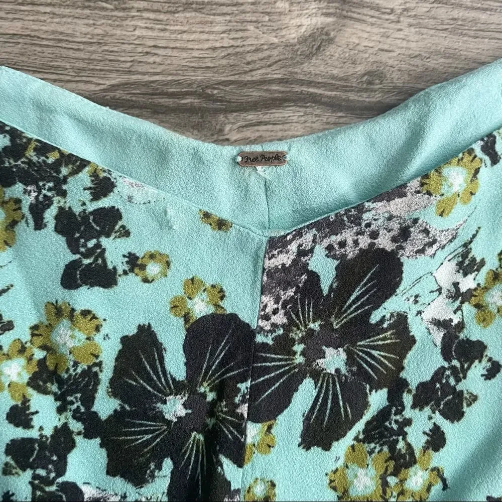 FREE PEOPLE Fiona Printed Flutter Shorts,Mint Combo